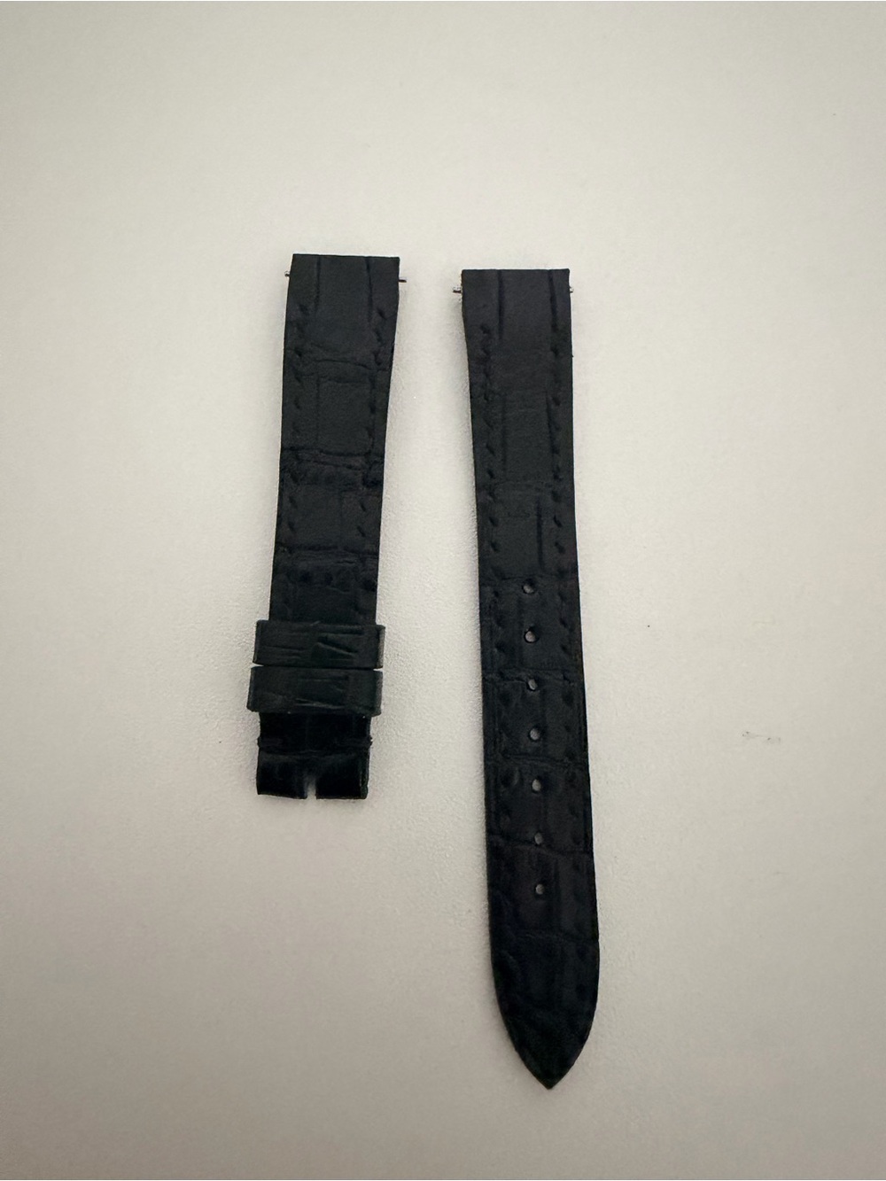 Black Leather Crocodile-Embossed Watch Strap